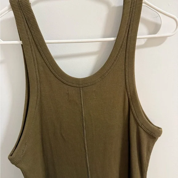 Everlane Olive Midi Dress - Picture 4 of 4